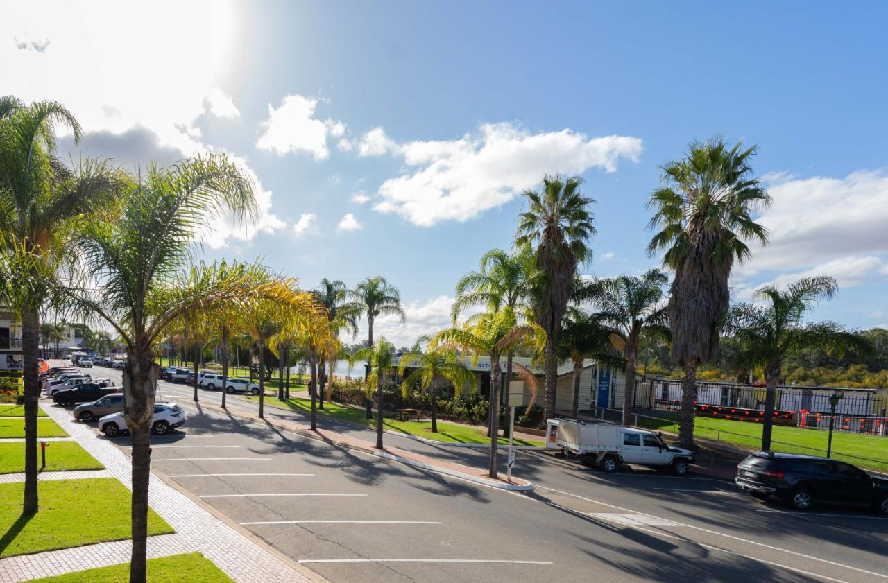 Hotel Renmark Dış mekan fotoğraf